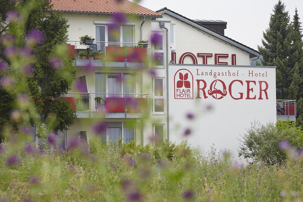 Flair Hotel Landgasthof Roger Löwenstein Exteriör bild